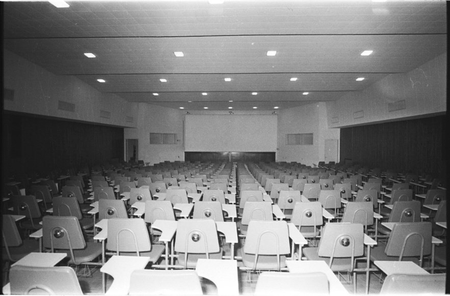 Foto tirada no dia 11 de março de 1975